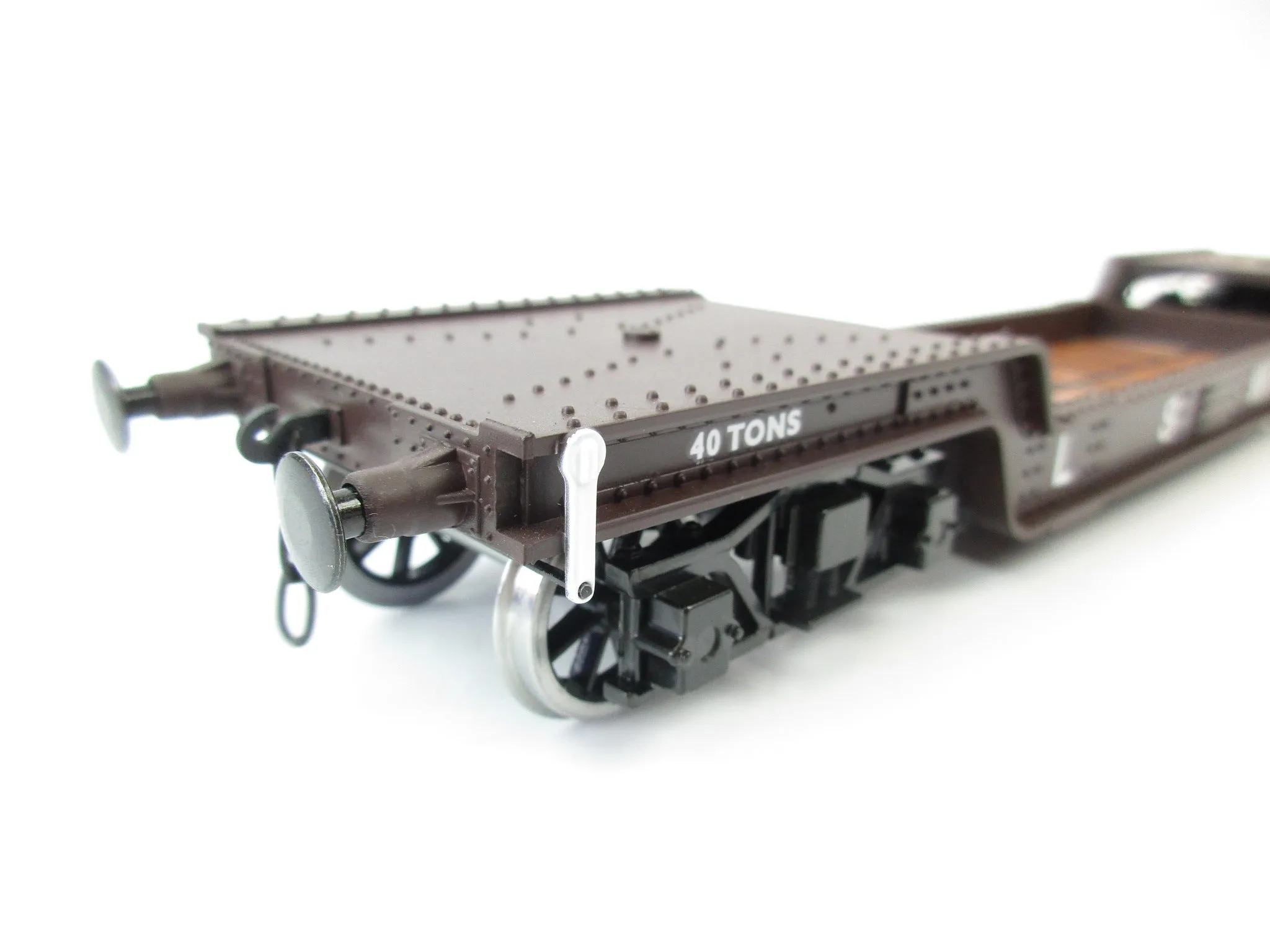 Darstaed D32-7  7mm Finescale O Gauge 45 Ton Bogie Well Wagon LSWR Livery