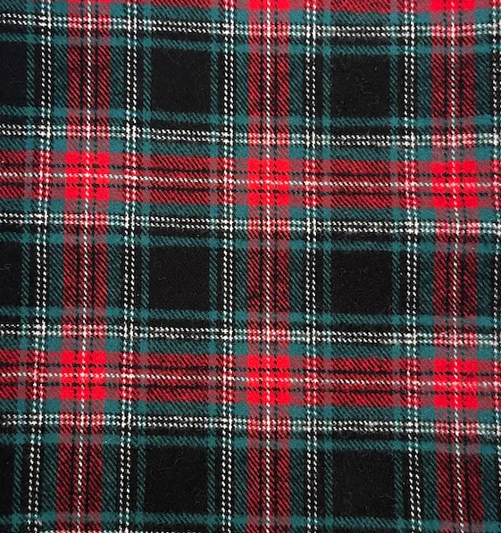 Draper James x TFD Georgia Plaid Dog Bed