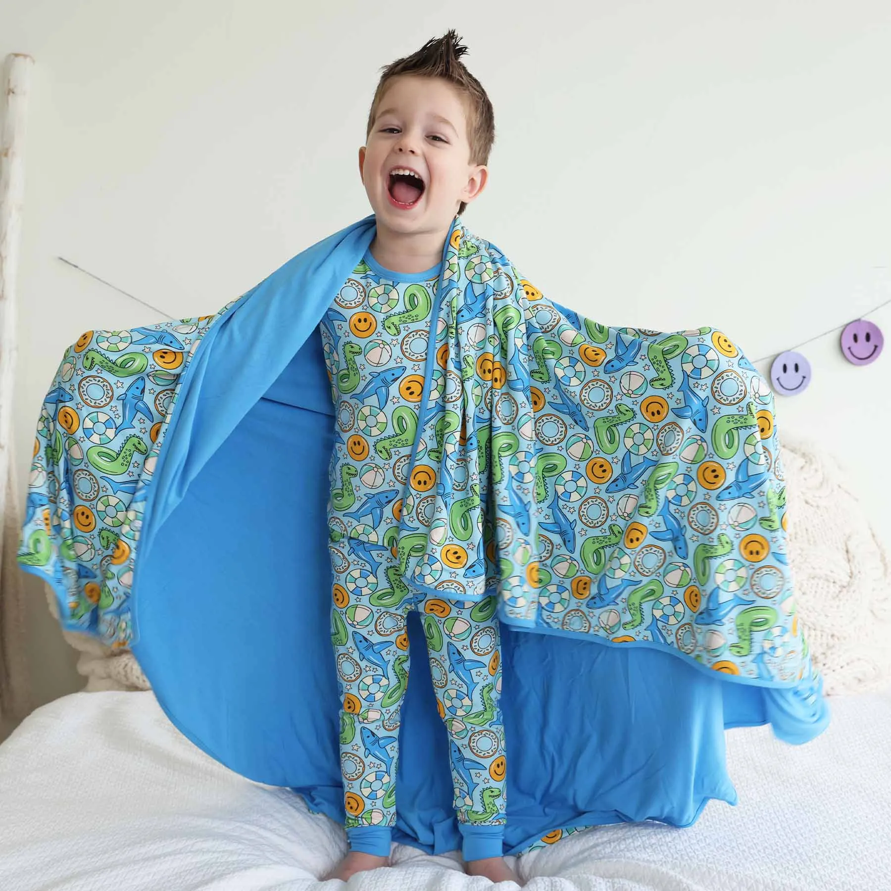 Floatie Friends Double Sided Bamboo Blanket | Blue