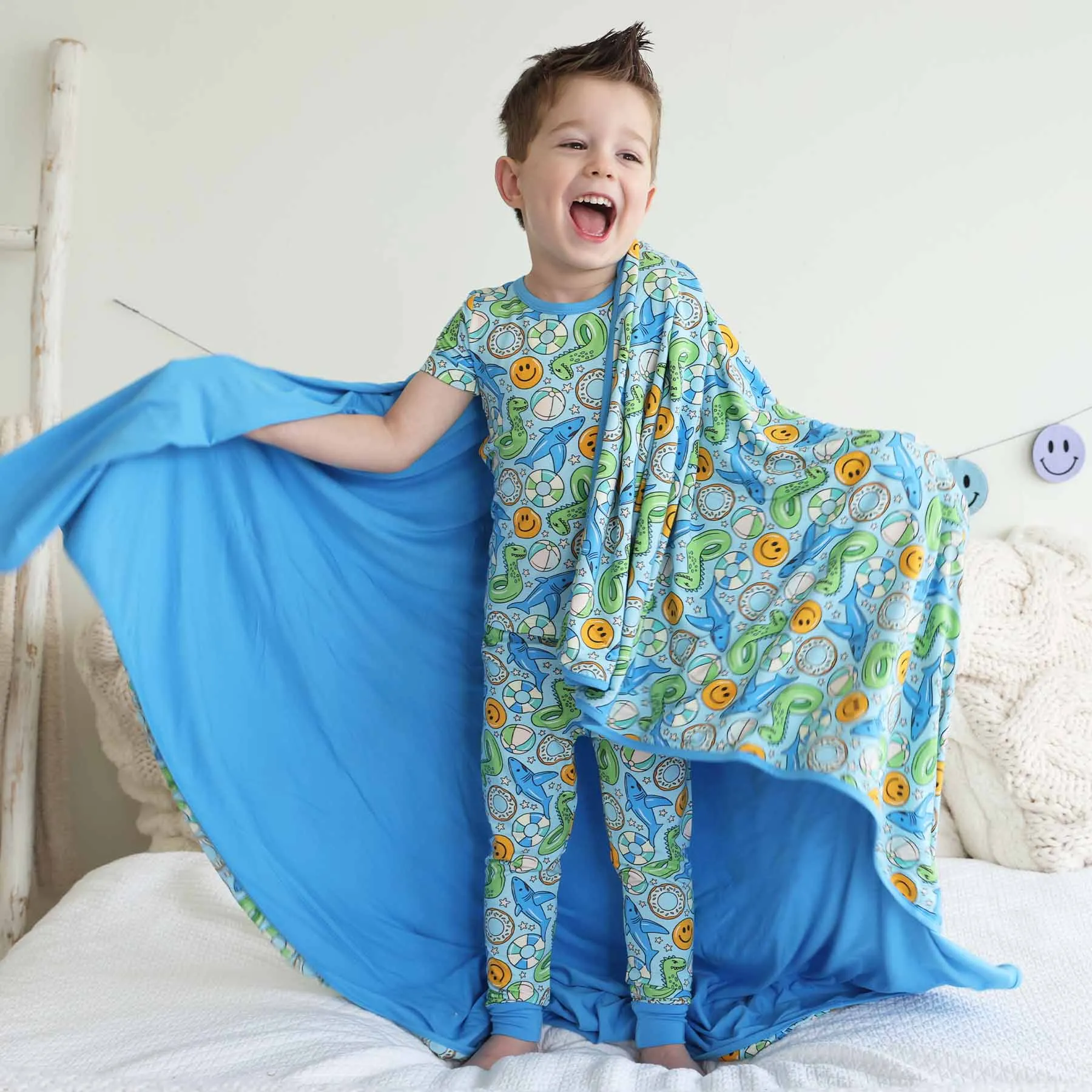 Floatie Friends Double Sided Bamboo Blanket | Blue