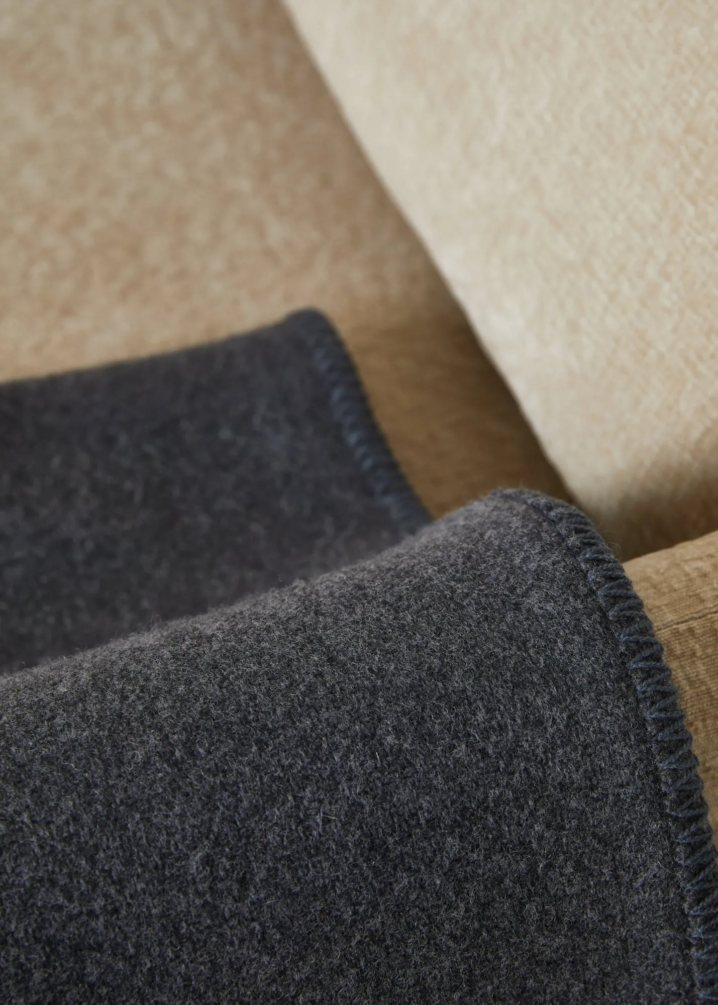 Foxford Charcoal Blanket Stitch Cashmere Blend Throw