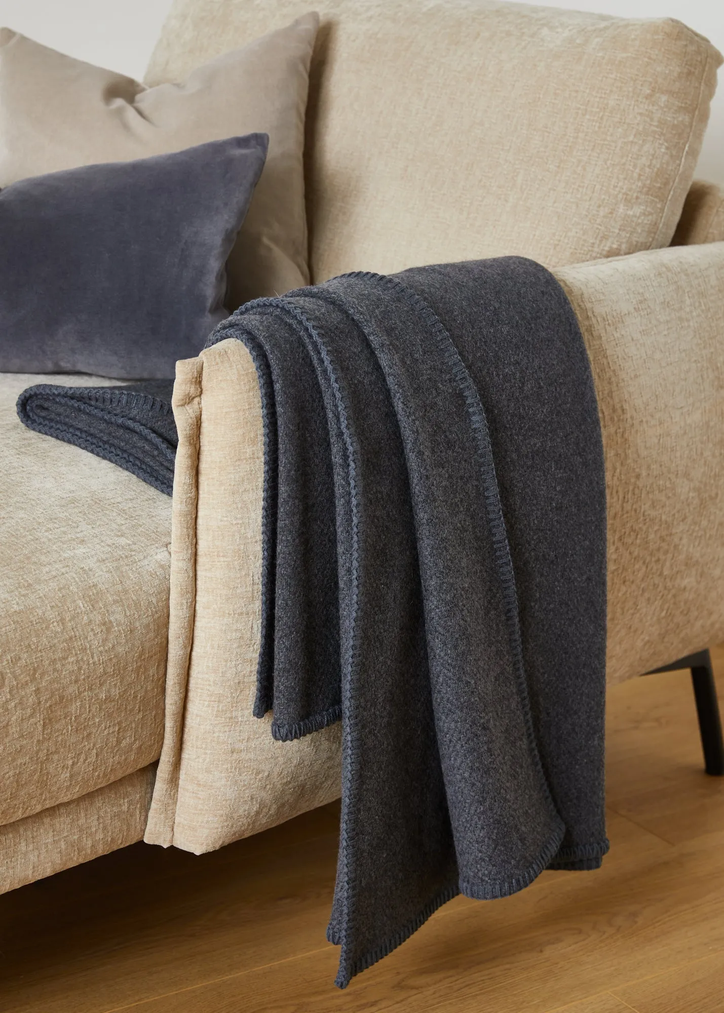 Foxford Charcoal Blanket Stitch Cashmere Blend Throw