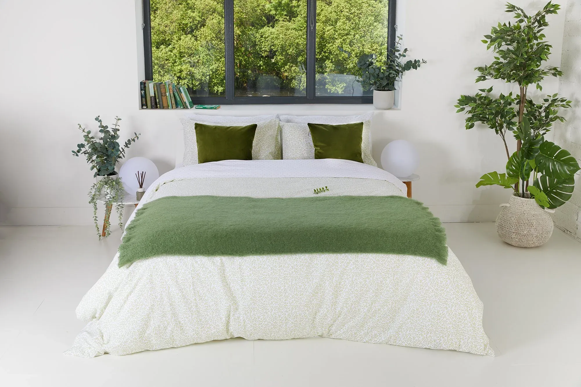 Foxford Green Rolenio Flat Sheet