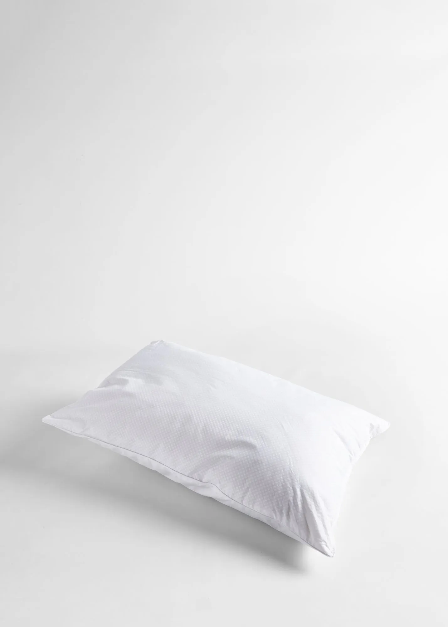 Foxford Temperature Control Pillow